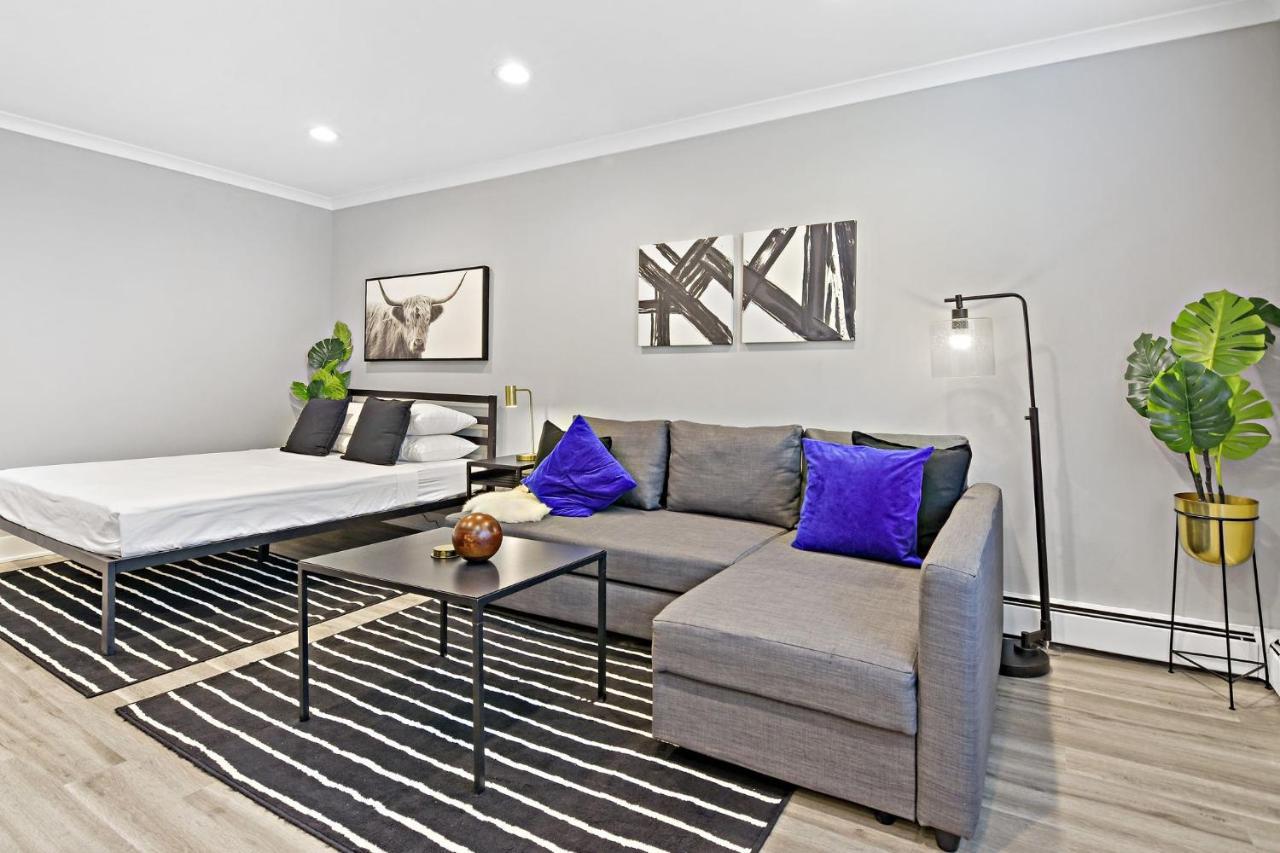 שיקגו Sophisticated Studio Apartment With Modern Kitchen - Oakdale Od2 Rep מראה חיצוני תמונה